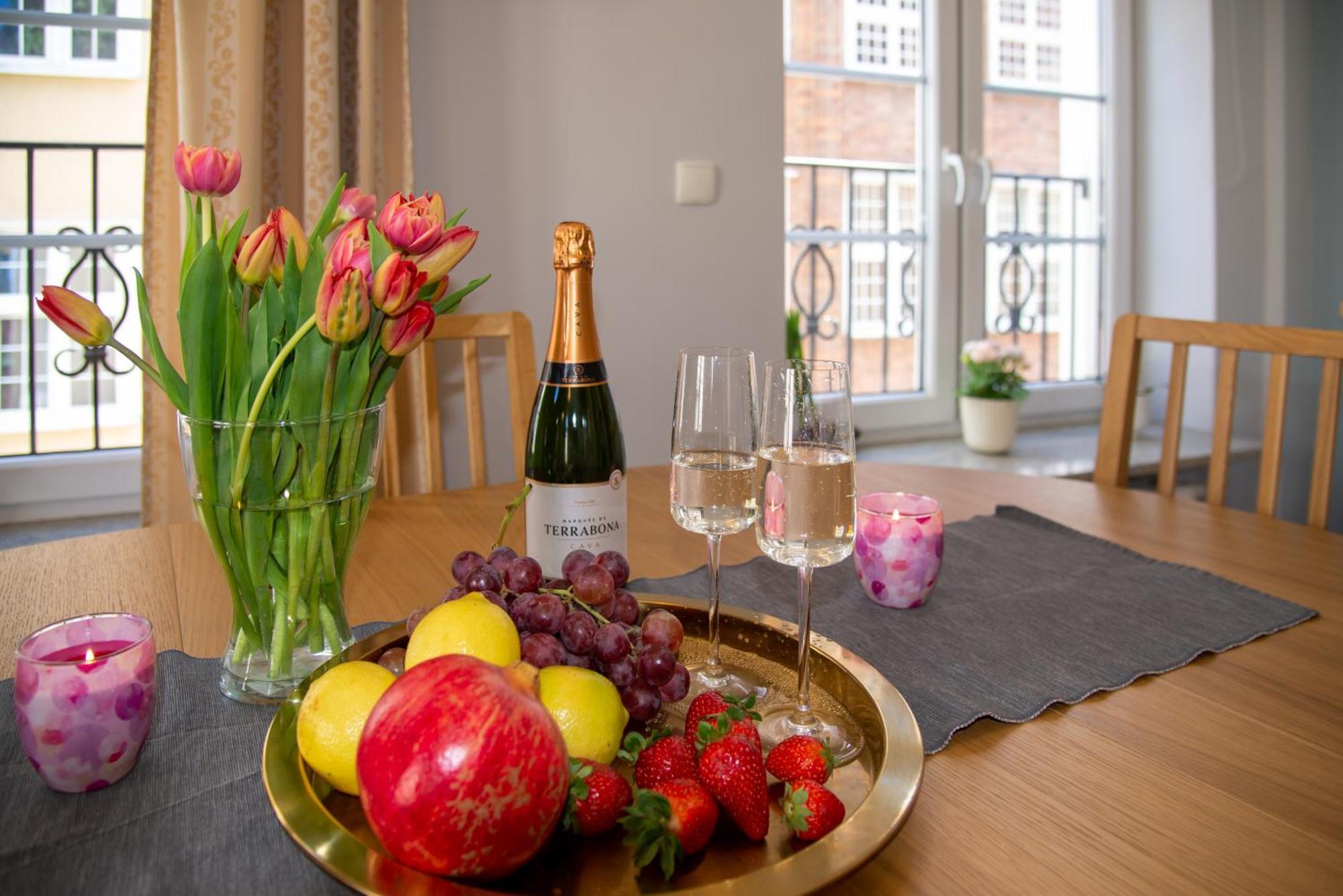 Maya'S Flats & Resorts - Staromiejski Apartments Gdańsk Eksteriør bilde
